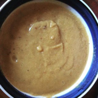 Kumara, leek, peanut and lentil soup for lunch – my creative cooking muscles sure getting a workout from all this #JunkFreeJune business :)