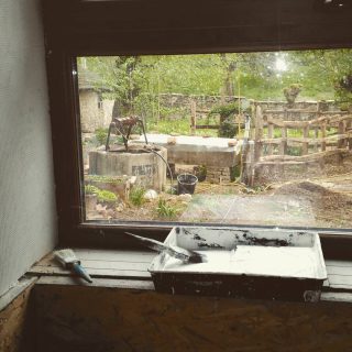 Today’s plan includes painting the insides of an amazing old farm cottage and listening to Bulgarian language lesson podcasts #bulgaria #countryside #workinghard #slavicspeakerinnotime #cyrilicaintsobad
